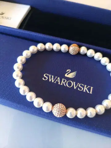 새상품 SWAROVSKI 펄 팔찌 스와로브스키 L