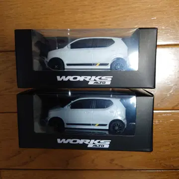 화이트 2대 1/43 HA36S 스즈키 알토 웍스 풀백 미니카