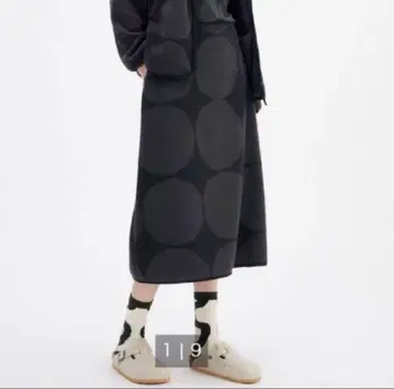 유니클로 마리메꼬 플리스 스커트