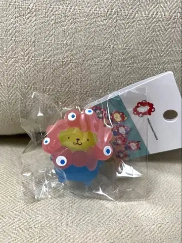 먀쿠먀쿠 산리오 클리어 컬러 키링 폼폼푸딩