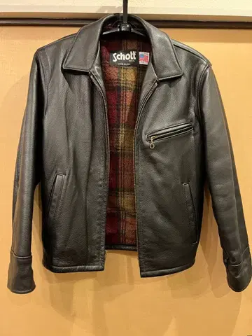 [ 중후한 느낌 ] Schott 블랙 가죽 자켓