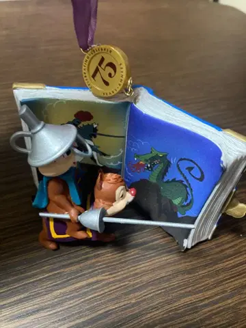 칩 & 데일 책 모양 레거시 오너먼트 피규어 75주년 디즈니 스토어