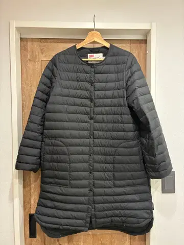 Traditional Weatherwear 블랙 다운 자켓 36