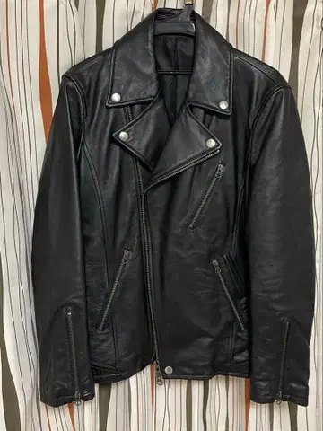 BLUE TORNADO 블랙 가죽 더블 라이더 자켓