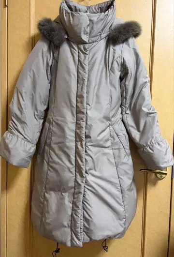 컴시즘 다운 코트 L 사이즈