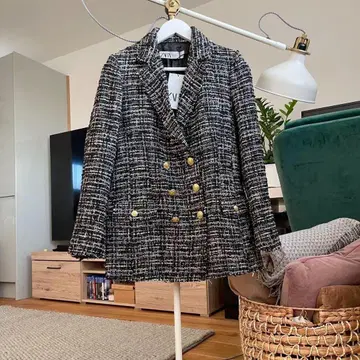 ZARA 테일러드 자켓 블랙 화이트