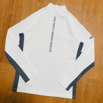 TFW49 모크넥 긴팔 화이트 M junhashimoto 골프