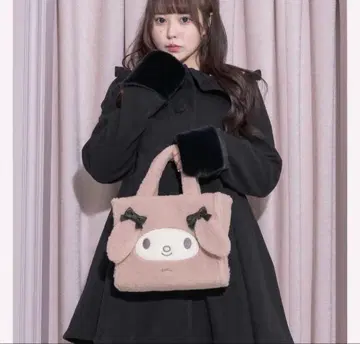 pium x 산리오 콜라보 마이멜로디 숄더백