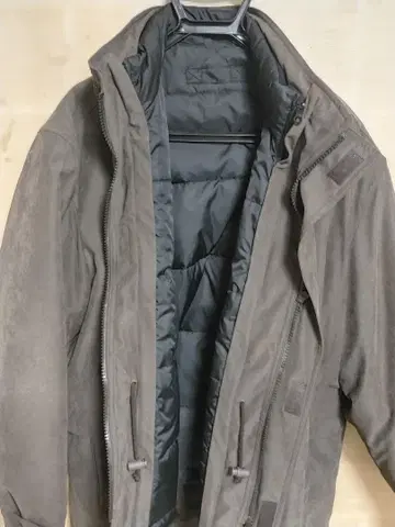 탈부착 가능 다운 2WAY 자켓