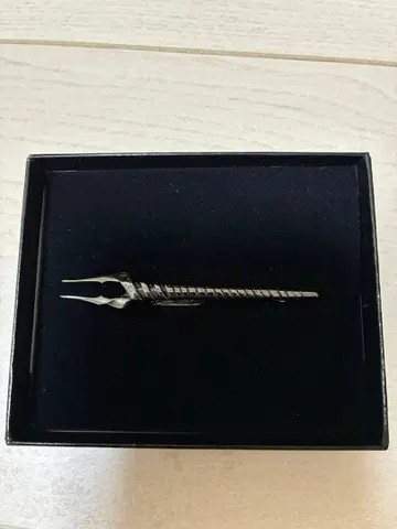 롱기누스의 창 EVANGELION x SWANK 넥타이핀