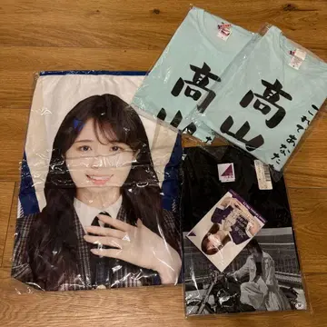 타카야마 카즈미 T셔츠 3장 & 담요 [ 새상품급 중고 ]