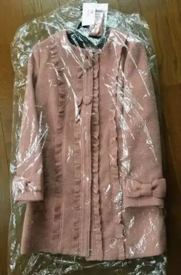 가격 인하 새상품 갤러리 비스콘티 리본이 귀여운 코트