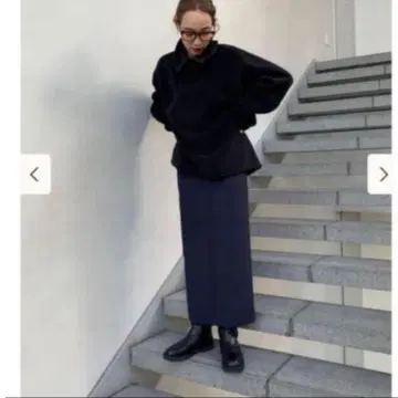 CINOH 마틀라세 타이트 맥시 스커트 / 다크 네이비