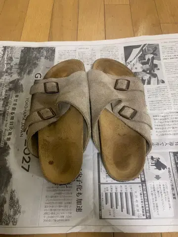 BIRKEN 베이지 스웨이드 샌들 38