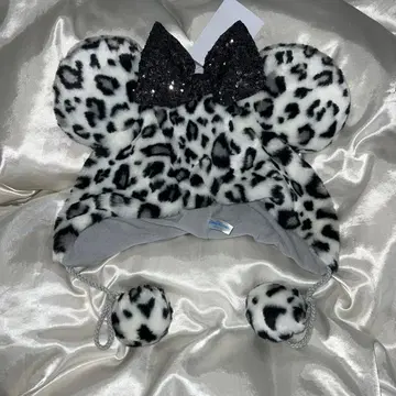 레오파드 무늬 미니 레오파드 팬캡 디즈니 화이트 그레이