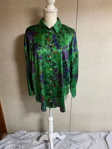 긴팔 셔츠 새틴풍 새상품