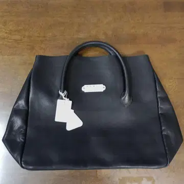 새상품! 택 포함 R&D.M.Co- 올드맨즈 테일러 블랙 가죽 토트