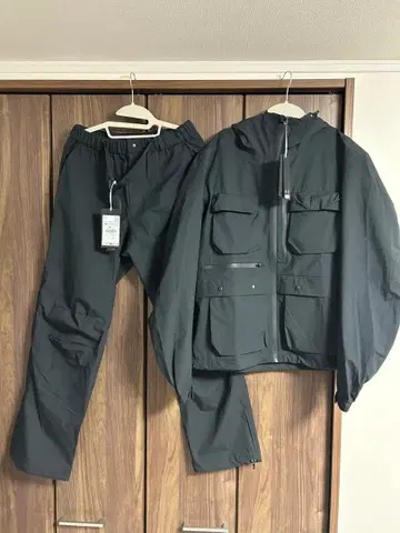 Zara 워터 레펠런트 유틸리티 자켓 팬츠 2세트