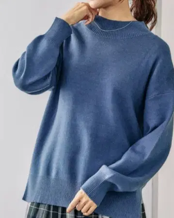 글로벌 워크 멜티 스탠드 슬릿 풀오버 블루