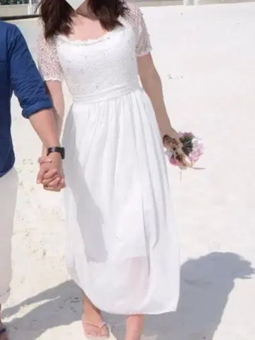 결혼식 2차 모임 리조트 웨딩 사진용 드레스