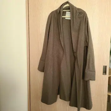 BEARDSLEY 압축 울 하오리 코트 코디건 카키색