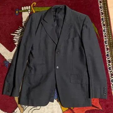 TRANS CONTINENTS 다크 그레이 싱글 블레스 비즈니스 정장