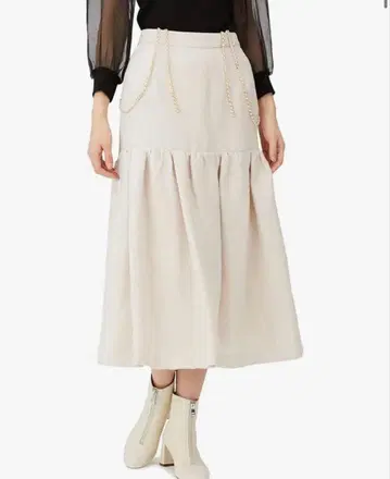 코엘 체인 달린 스커트