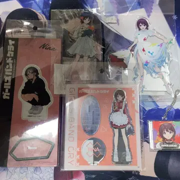 이세리 니나 니나 니-나 걸즈밴드 클라이 묶음 판매