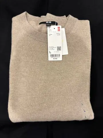 [이번 시즌 새상품] UNIQLO 100% 캐시미어 베이지 스웨터 L