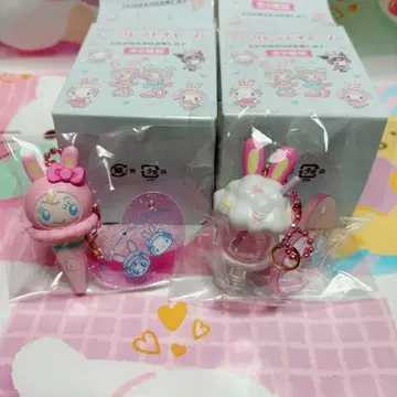 산리오 메조피아노 시크릿 참 키티