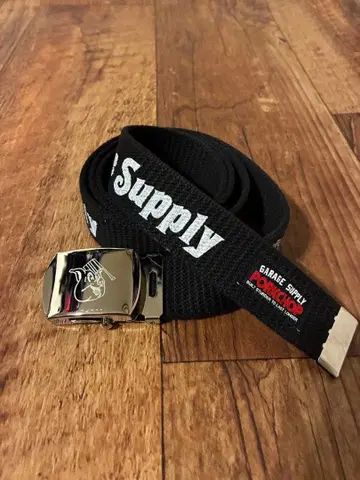 PORKCHOP GARAGE SUPPLY GACHA 벨트