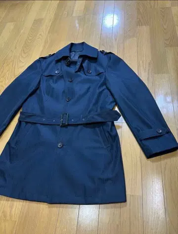 네이비 스트라이프 트렌치코트 벨트 포함