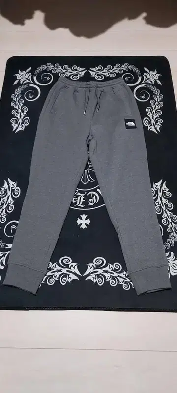 THE NORTH FACE 그레이 맨투맨 팬츠 해외 XS 미사용 새상품