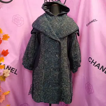 독특한 디자인 [코이비토미사키] 코트