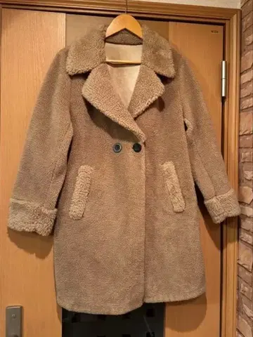 Design aera 디자인아에라 보아 코트