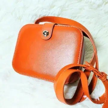 새상품급 마더하우스 가죽백 숄더백 카멜