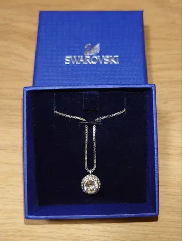 Swarovski 실버 펜던트 목걸이