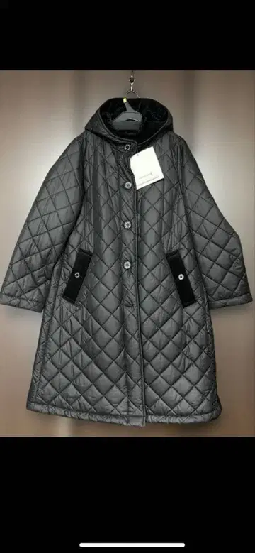 미사용 새상품 MACKINTOSH 블랙 퀼팅 자켓