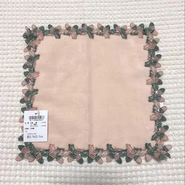 치카자와 레이스 손수건 동동이