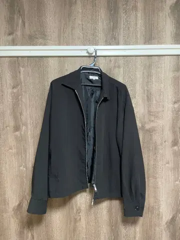 블랙 집업 자켓