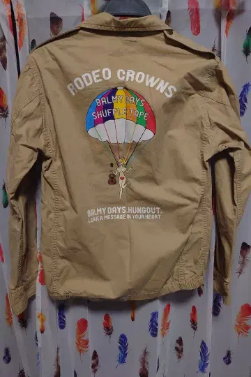로데오 크라운즈 RODEO CROWNS 자켓 베이지 백 프린트