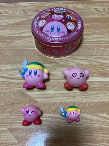 새상품급 닌텐도 커비 피규어 4개 세트 캔 케이스 포함 소품함