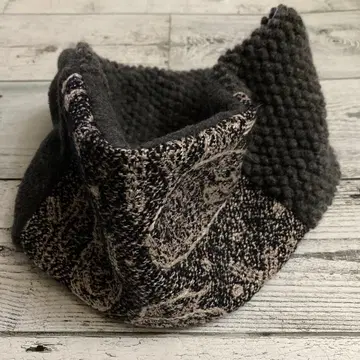 핸드메이드 넥워머 미나 페르호넨 홈 서클 사용