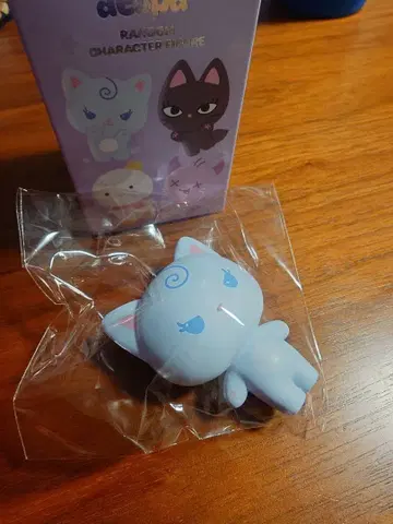 공식 aespa 카리나 캐릭터 피규어