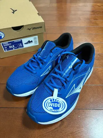 미즈노 블루 스니커즈 WIDE 24.5cm