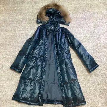 CORDIER 후드 부착 다크 블루 메탈릭 다운 코트