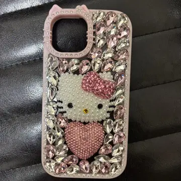 키티 갸루 스마트폰 케이스 iPhone15 큐빅 반짝반짝 핑크