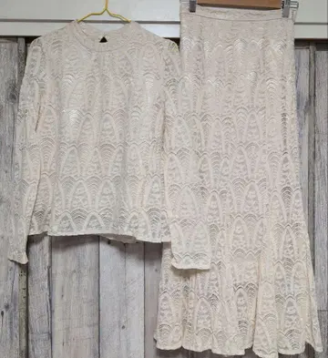 아이보리 레이스 셋업