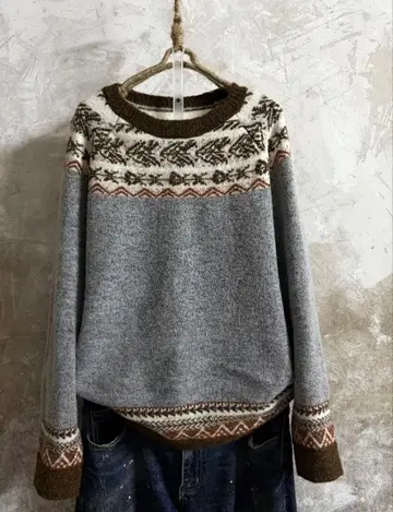 미사용 새상품 페어아일 패턴 긴팔 니트 스웨터 그레이 4XL