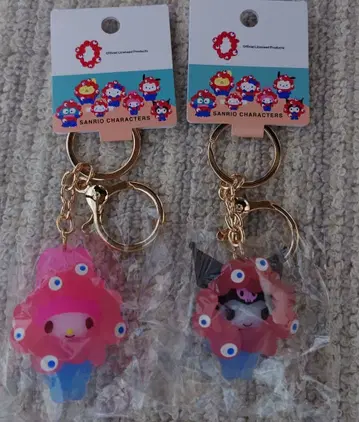 산리오 미야쿠미야쿠 입체 컬러 클리어 컬러 키링 쿠로미 마이멜로디